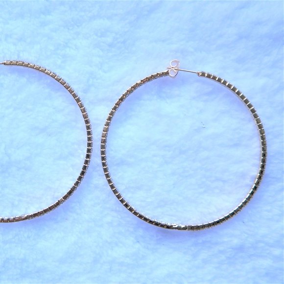 NWT 2 3/4" Gold In & Out Rhinestone Hoop Earrings Forever 21 - Picture 8 of 10